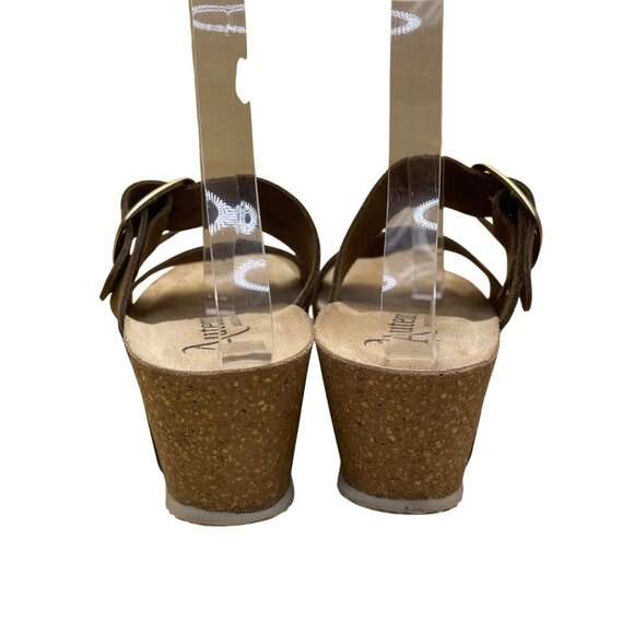 Autenti Women’s Brown Suede Adjustable Strap Leather Wedge Sandals Size US7.5 - Picture 6 of 9